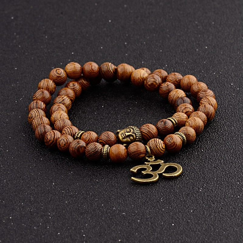 Bracelet hindou en bois "Om"