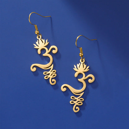Boucles d'oreilles pendantes avec symbole Hindou "Om" style 1 plaqué or