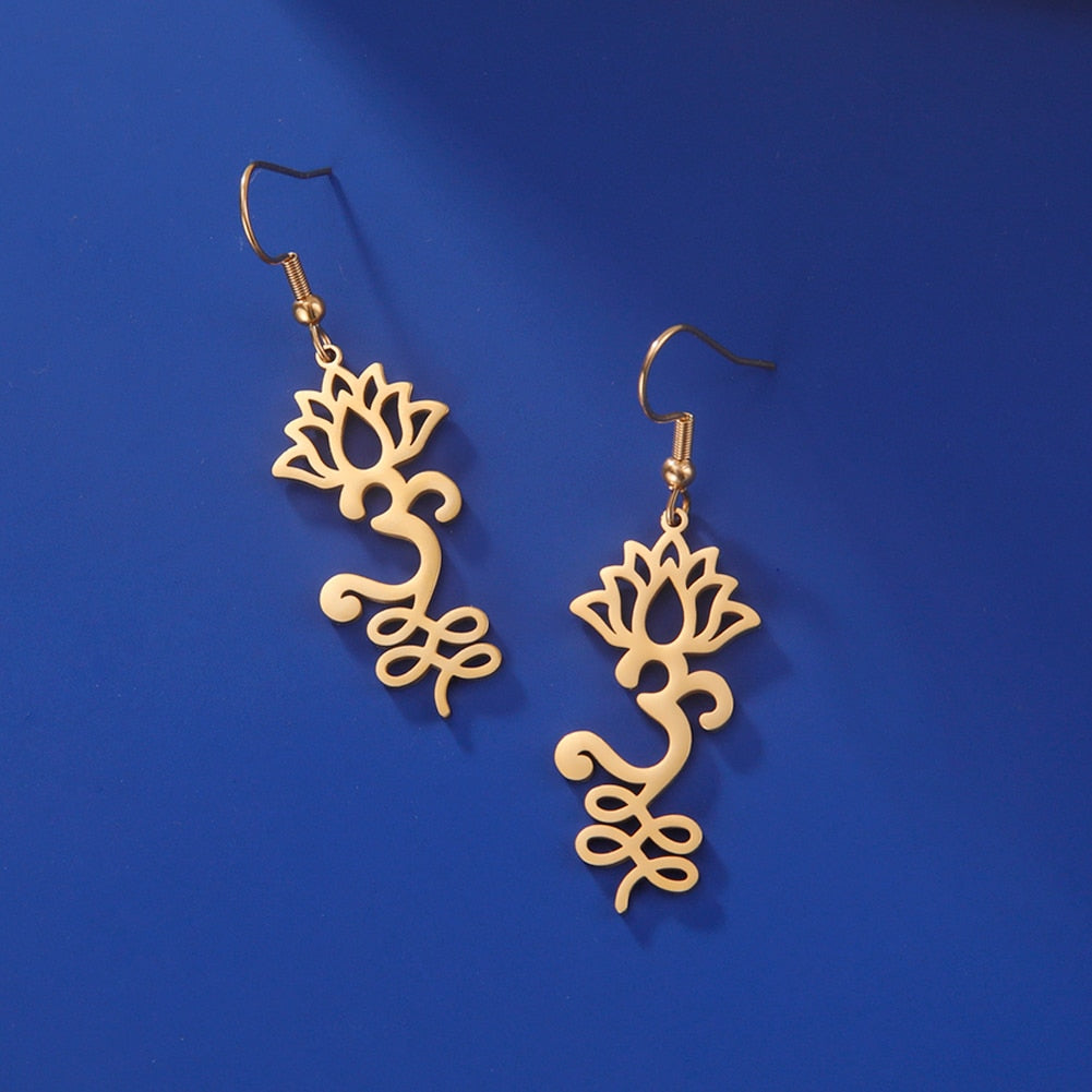 Boucles d'oreilles pendantes avec symbole Hindou "Om" style 2 plaqué or