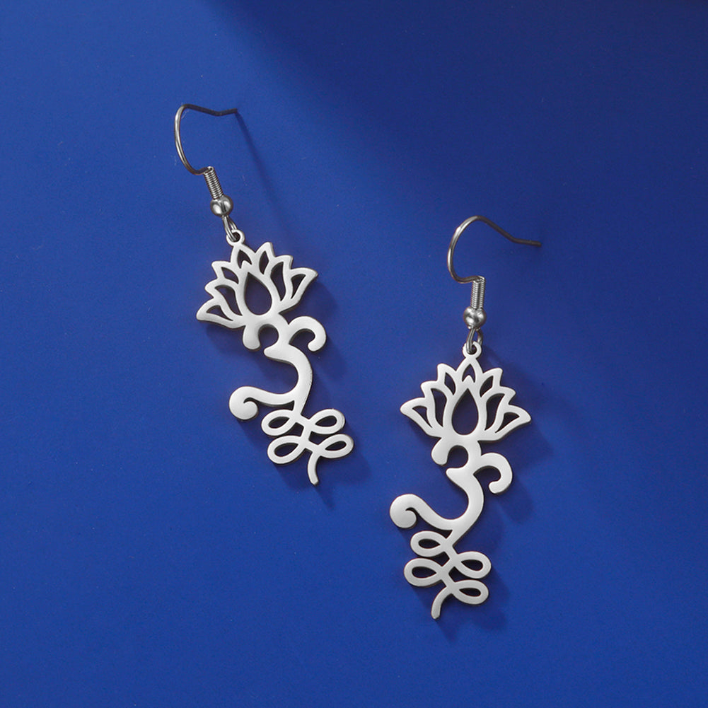 Boucles d'oreilles pendantes avec symbole Hindou "Om" style 2 plaqué argent